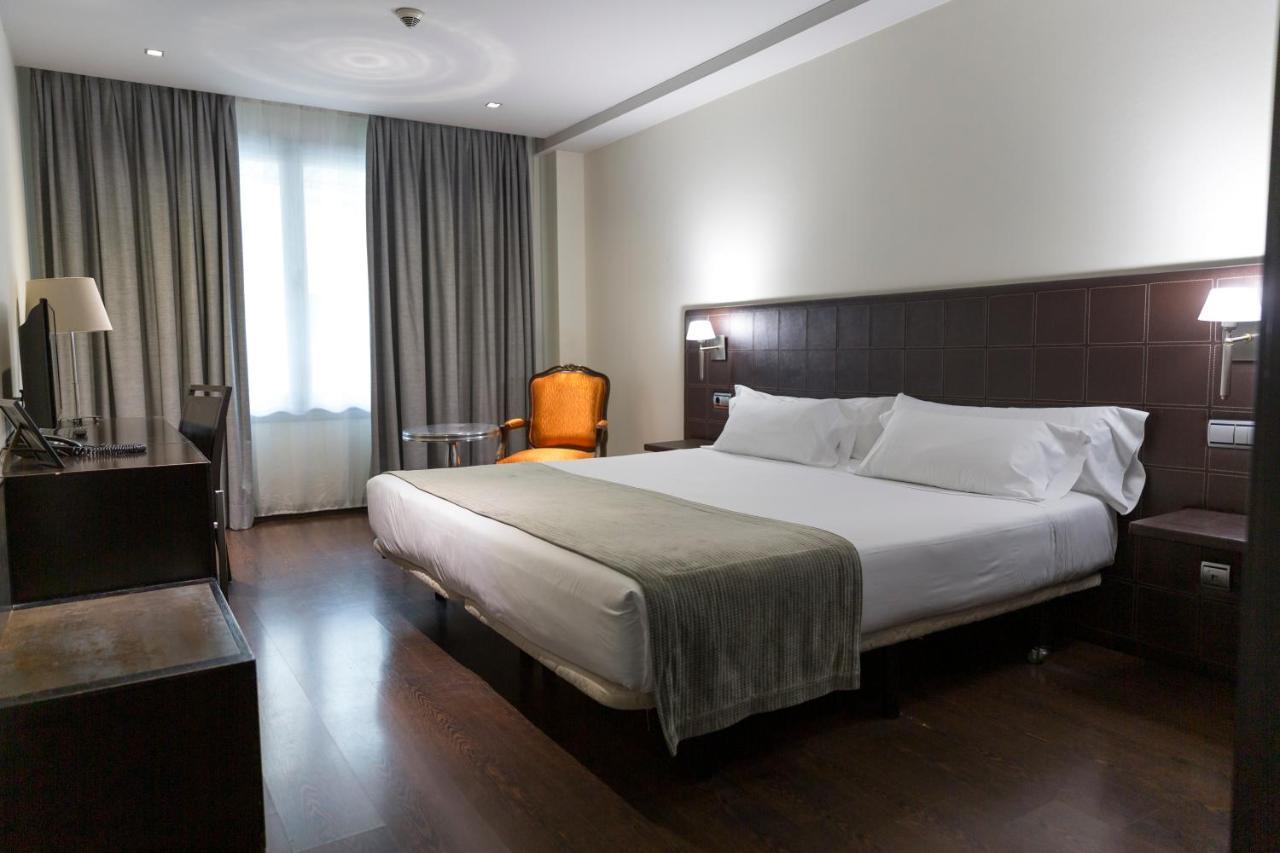 Iberik Santo Domingo Plaza Hotel Овьедо Экстерьер фото