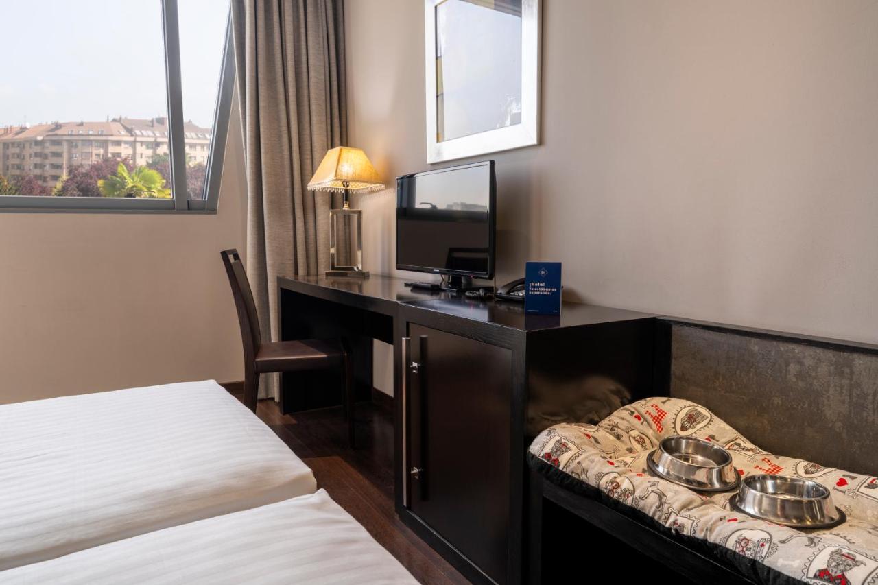 Iberik Santo Domingo Plaza Hotel Овьедо Экстерьер фото