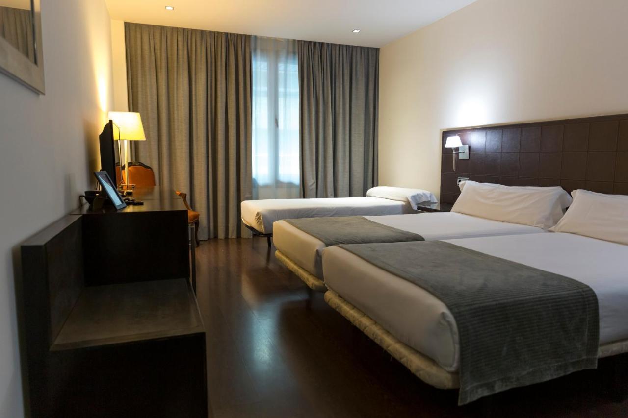 Iberik Santo Domingo Plaza Hotel Овьедо Экстерьер фото